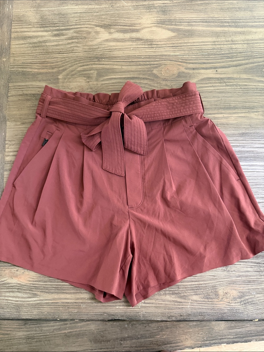 Athleta High-Waist Tie-Belt Shorts — Rusty Rose